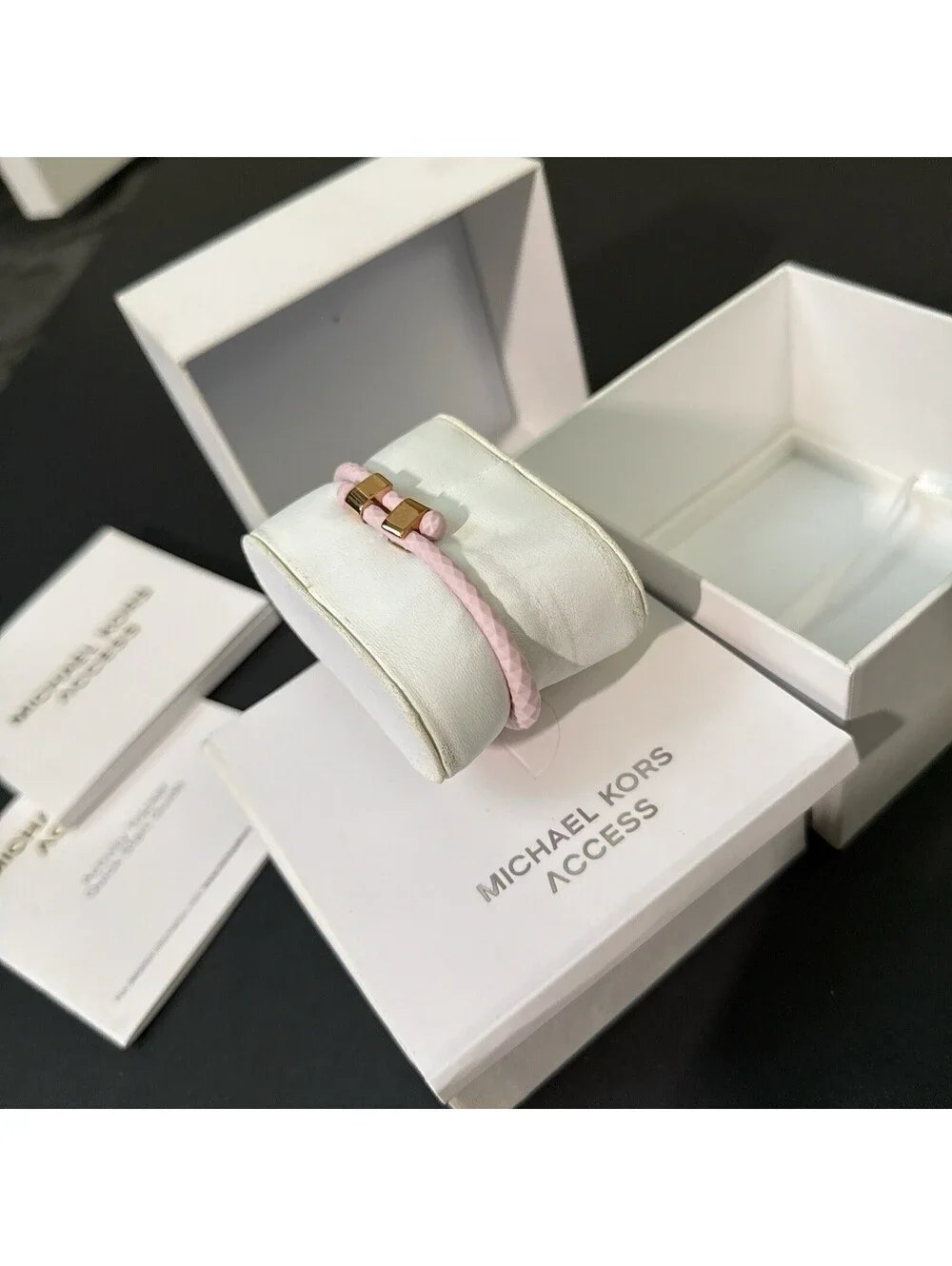 Michael Kors Access Smart Watch/Bracelet